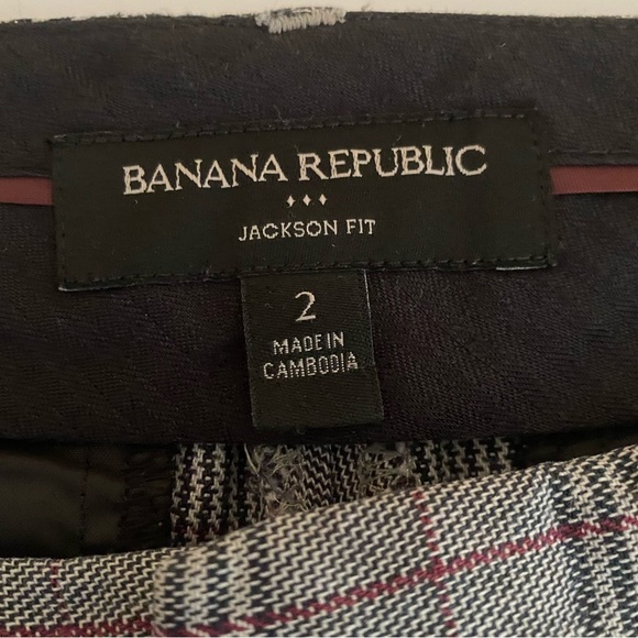 BANANA REPUBLIC Womens Size 2 Plaid Pants Jackson Fit Black Grey Red Trousers - Picture 6 of 12